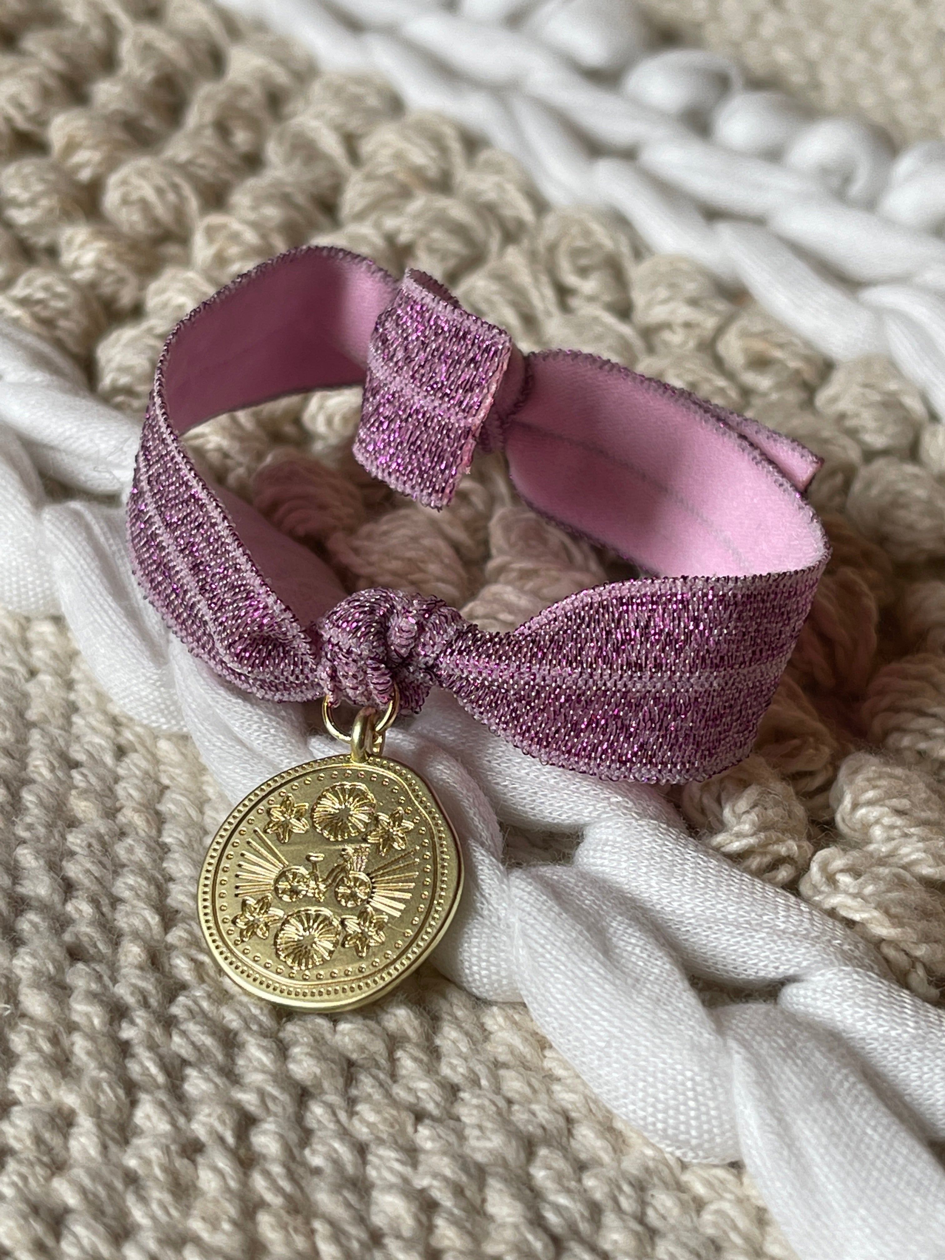 Médaille + ruban pailleté VIOLET